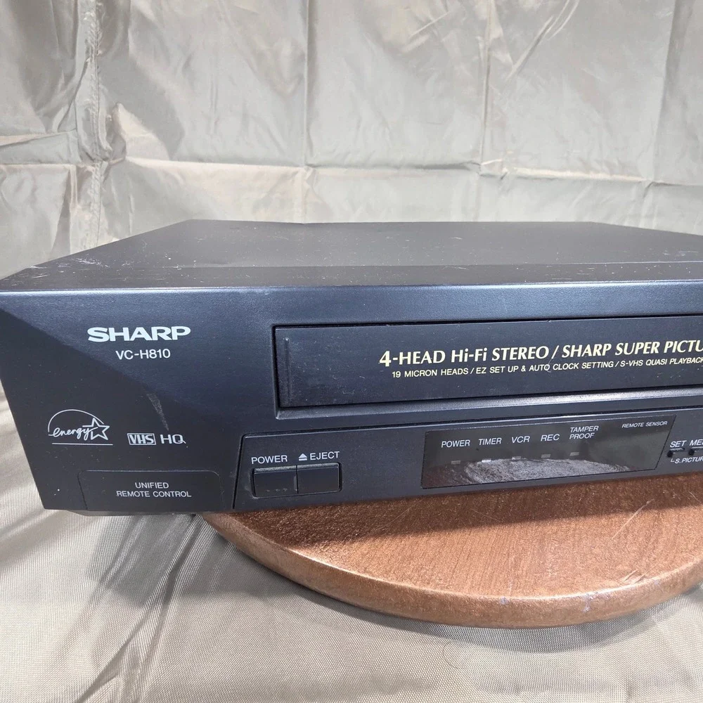 Sharp VC-H810U VCR 4-Head Hi-Fi Stereo VHS Player Super Picture Black